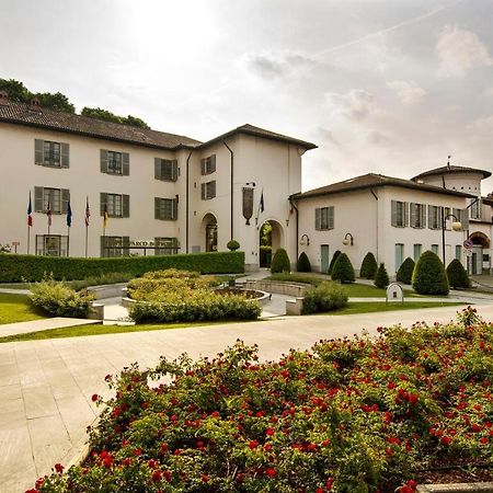 Hotel Parco Borromeo - Monza Brianza Cesano Maderno Bagian luar foto
