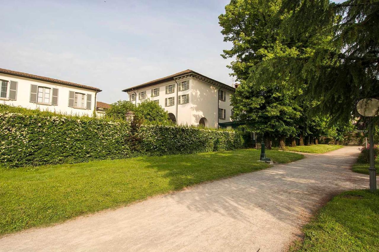 Hotel Parco Borromeo - Monza Brianza Cesano Maderno Bagian luar foto