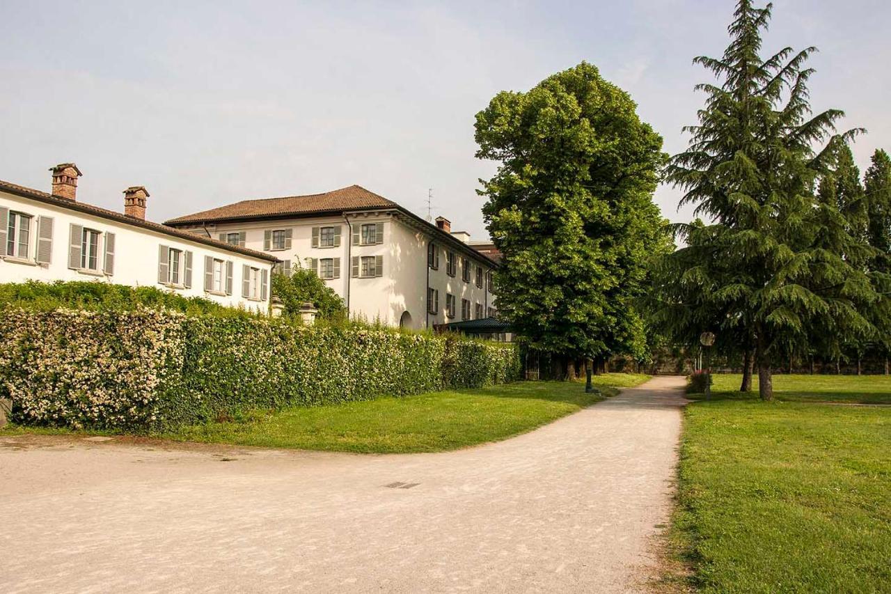 Hotel Parco Borromeo - Monza Brianza Cesano Maderno Bagian luar foto