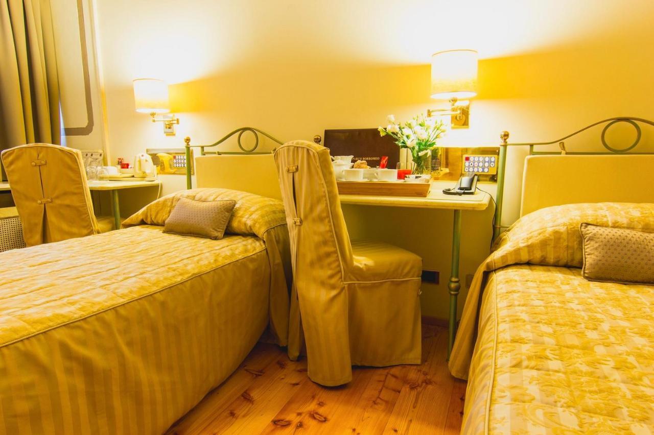 Hotel Parco Borromeo - Monza Brianza Cesano Maderno Bagian luar foto