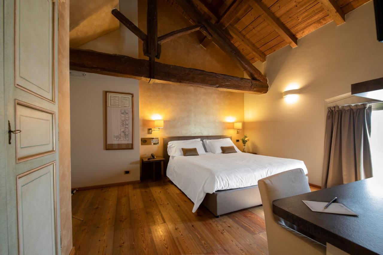 Hotel Parco Borromeo - Monza Brianza Cesano Maderno Bagian luar foto