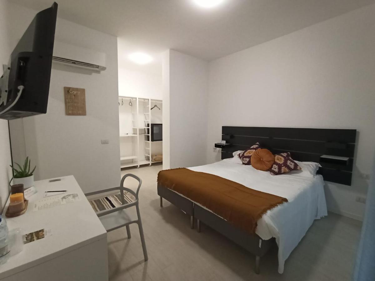 Hotel Parco Borromeo - Monza Brianza Cesano Maderno Bagian luar foto